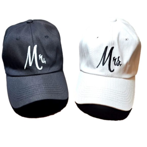 N/A Accessories - Mr & Mrs Adjustable Ballcaps ♥️